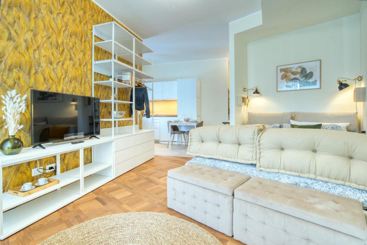 Caseospitali - Casa Mary Lou, Romantico Monolocale Ristrutturato Panoramico Milán Exterior foto